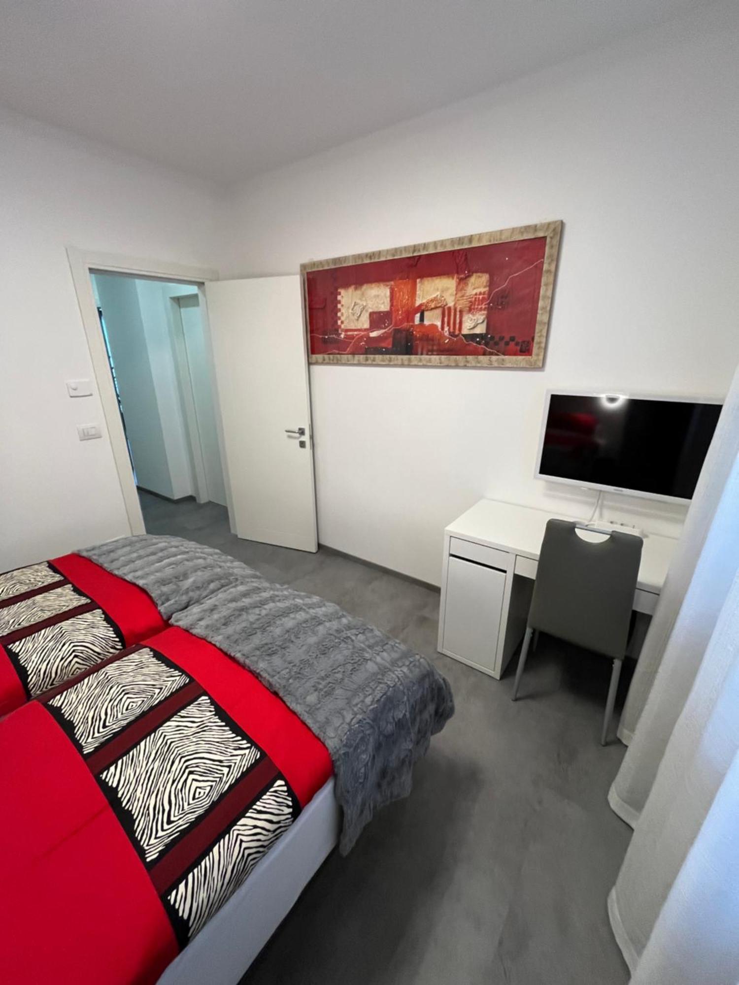 B&B Alessandro Private Room & Bathroom In Shared Apartment Arco Eksteriør bilde